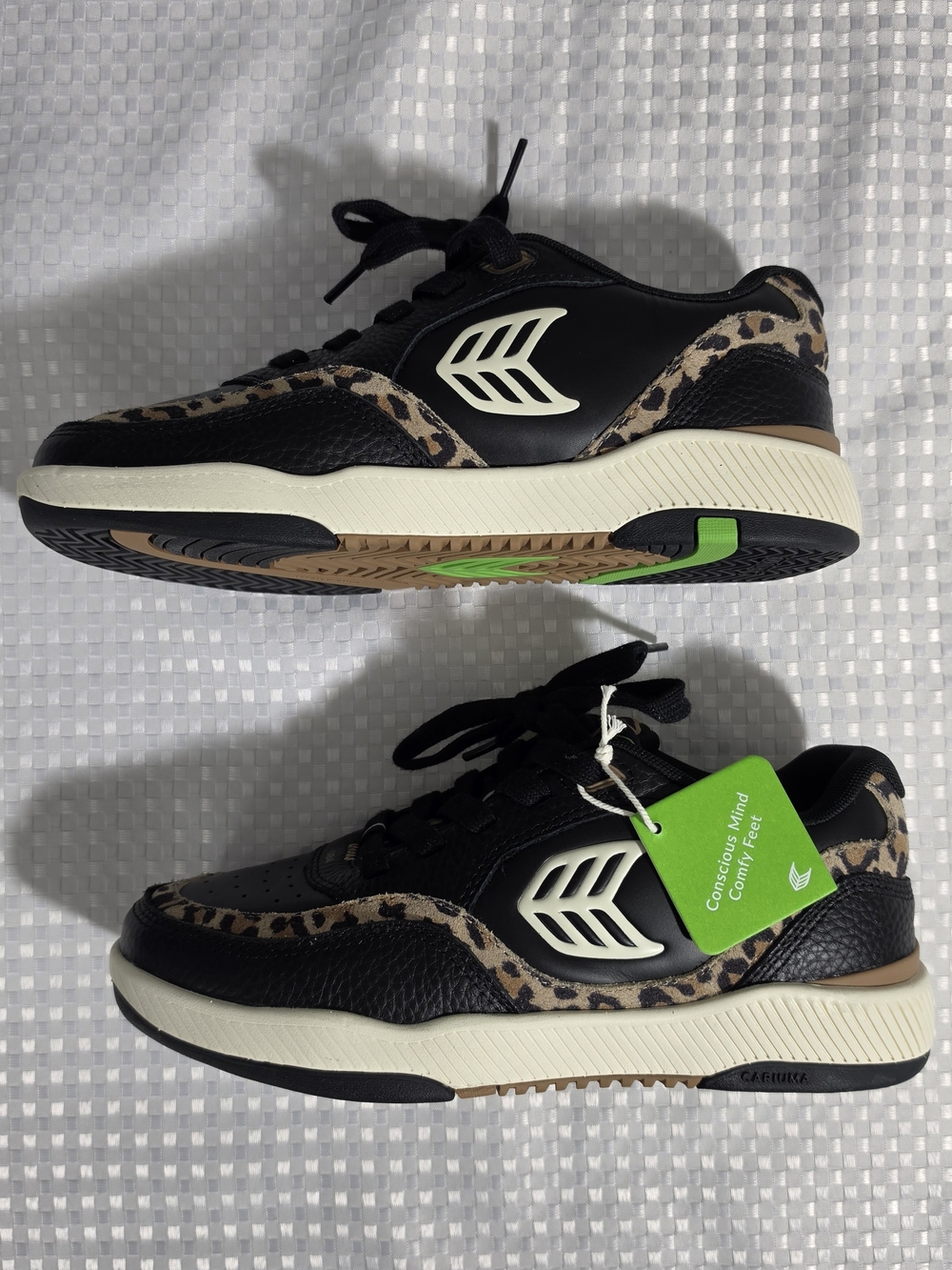NWT Cariuma UBA Black Leather Leopard Print Sneakers - Size 8